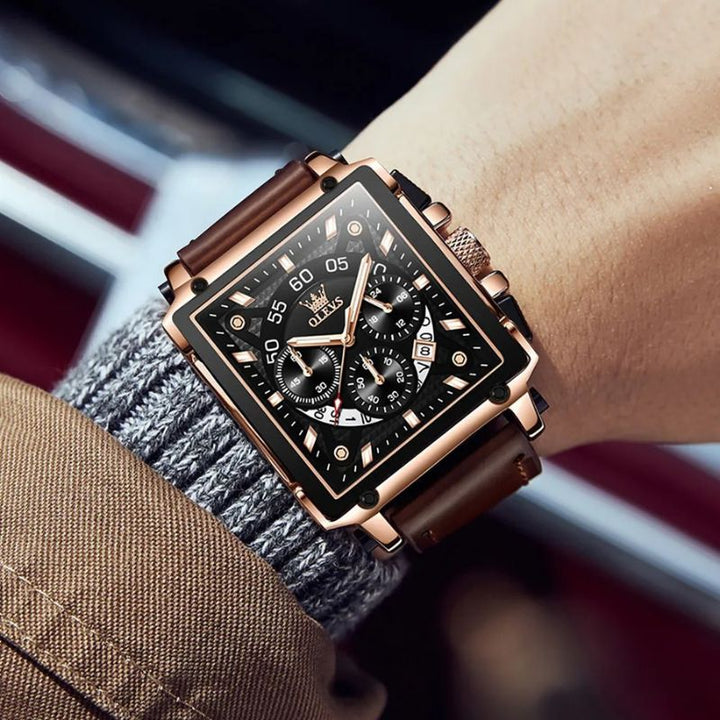 Chronographe à cadran carré